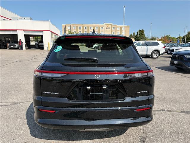 2025 Toyota Crown Signia Limited (Stk: 25583) in Bowmanville - Image 4 of 7