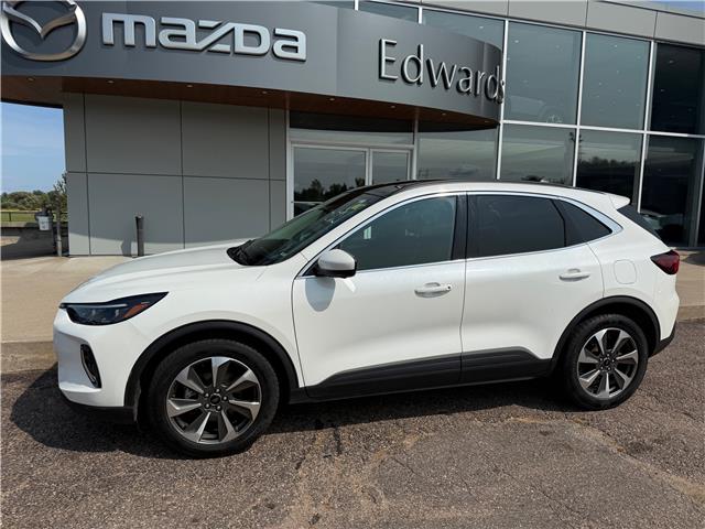 2023 Ford Escape Platinum (Stk: 24554) in Pembroke - Image 2 of 28 2023 Ford Escape Platinum (Stk: 24554) in Pembroke - Image 2 of 28