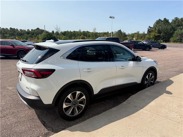 2023 Ford Escape Platinum (Stk: 24554) in Pembroke - Image 10 of 28 2023 Ford Escape Platinum (Stk: 24554) in Pembroke - Image 10 of 28