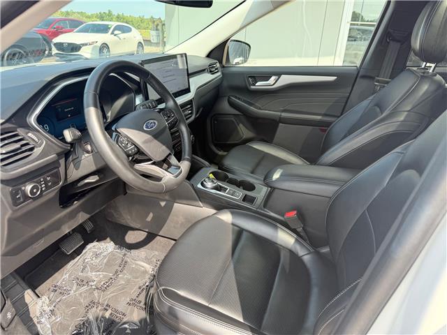 2023 Ford Escape Platinum (Stk: 24554) in Pembroke - Image 21 of 28 2023 Ford Escape Platinum (Stk: 24554) in Pembroke - Image 21 of 28