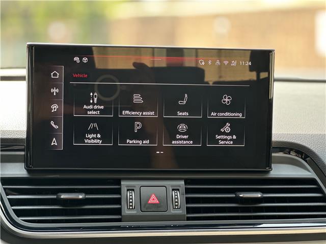 2025 Audi Q5 45 Technik (Stk: 388U) in Toronto - Image 16 of 25 2025 Audi Q5 45 Technik (Stk: 388U) in Toronto - Image 16 of 25