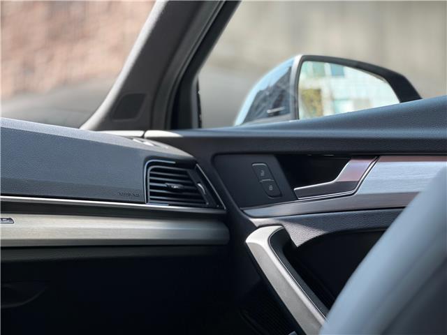 2025 Audi Q5 45 Technik (Stk: 388U) in Toronto - Image 21 of 25 2025 Audi Q5 45 Technik (Stk: 388U) in Toronto - Image 21 of 25