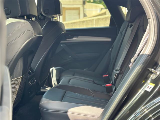 2025 Audi Q5 45 Technik (Stk: 388U) in Toronto - Image 22 of 25 2025 Audi Q5 45 Technik (Stk: 388U) in Toronto - Image 22 of 25