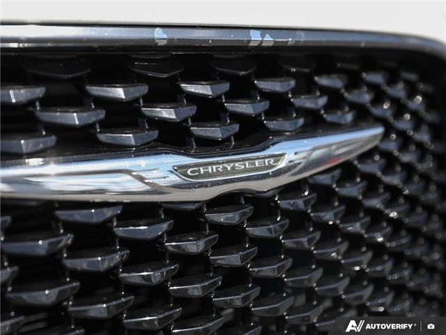 2018 Chrysler 300 S (Stk: 409033) in St. Catharines - Image 7 of 27