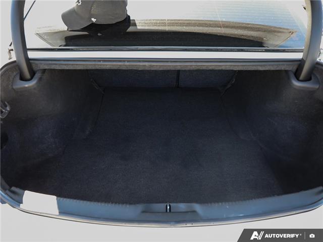 2018 Chrysler 300 S (Stk: 409033) in St. Catharines - Image 9 of 27