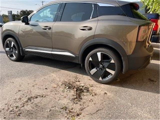 2025 Nissan Kicks SR (Stk: 2025-184U) in North Bay - Image 2 of 2