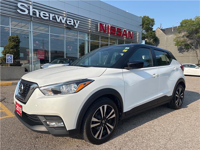 2019 Nissan Kicks SV (Stk: P7071A) in Toronto - Image 1 of 15