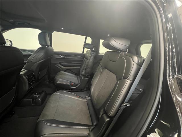 2025 Jeep Grand Cherokee L Laredo (Stk: 8744021) in Courtenay - Image 12 of 19