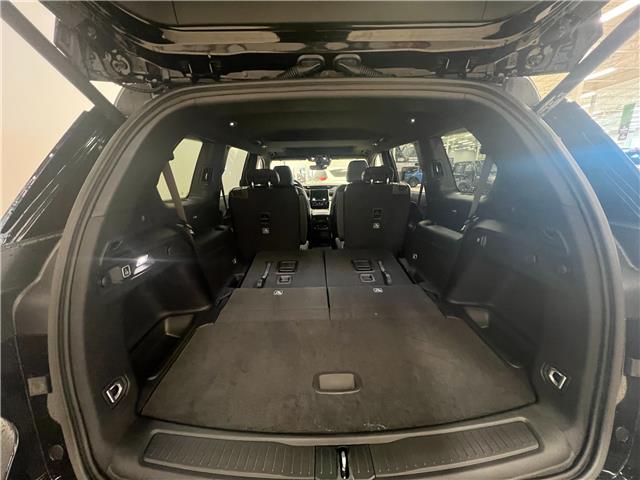 2025 Jeep Grand Cherokee L Laredo (Stk: 8744021) in Courtenay - Image 18 of 19