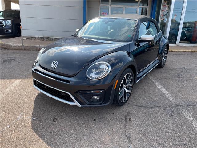 2017 Volkswagen Beetle 1.8 TSI Dune in Charlottetown - Image 3 of 17