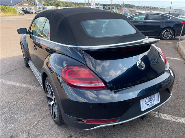 2017 Volkswagen Beetle 1.8 TSI Dune in Charlottetown - Image 9 of 17