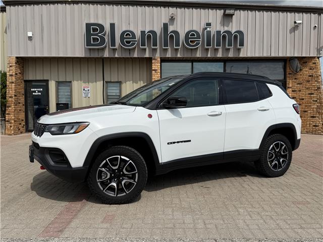 2024 Jeep Compass Trailhawk (Stk: 5B033A) in Blenheim - Image 1 of 12
