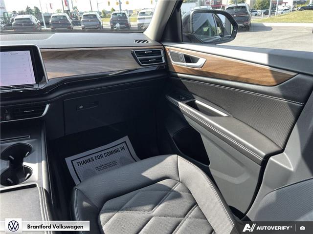 2024 Volkswagen Atlas 2.0 TSI Comfortline (Stk: DR72578) in Brantford - Image 22 of 26
