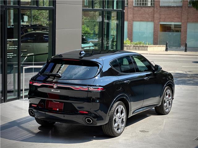 2025 Alfa Romeo Tonale PHEV Base (Stk: 621AR) in Toronto - Image 9 of 28