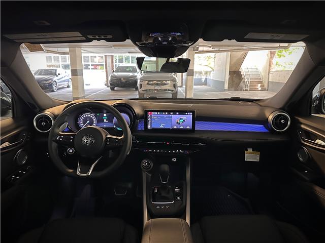 2025 Alfa Romeo Tonale PHEV Base (Stk: 621AR) in Toronto - Image 23 of 28