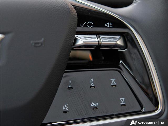 2025 Cadillac OPTIQ Sport (Stk: 171827) in London - Image 18 of 27