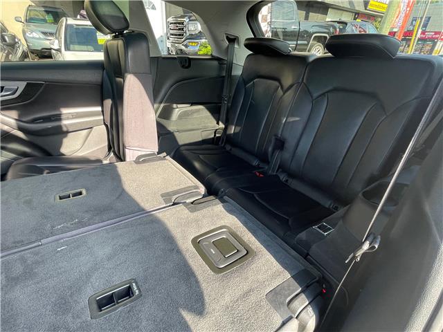 2017 Audi Q7 3.0T Technik (Stk: A027855) in Scarborough - Image 13 of 30 2017 Audi Q7 3.0T Technik (Stk: A027855) in Scarborough - Image 13 of 30