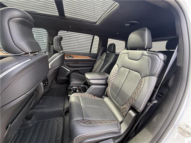 2024 Jeep Grand Cherokee L Summit (Stk: 25505A) in London - Image 10 of 15