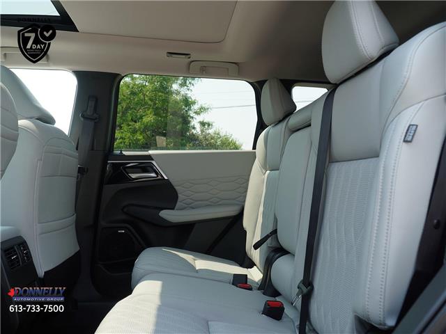 2025 Mitsubishi Outlander SEL (Stk: MZ202) in Ottawa - Image 11 of 25