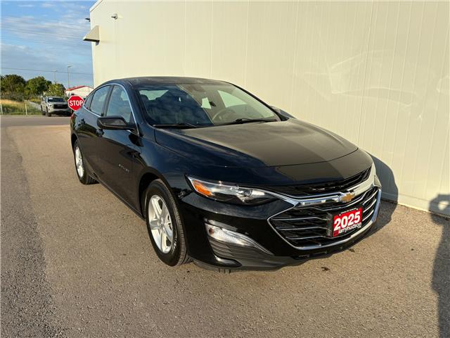 2025 Chevrolet Malibu LS (Stk: B5811) in Listowel - Image 1 of 28