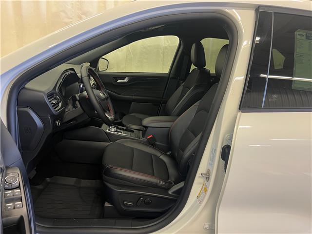 2025 Ford Escape ST-Line (Stk: 25ES27) in St.Paul - Image 5 of 10