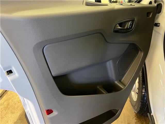 2025 Ford Transit-350 Passenger XL (Stk: 25TC6) in St.Paul - Image 6 of 10