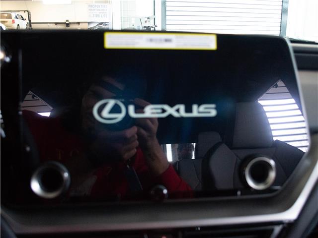 2025 Lexus TX 500h Base (Stk: 6882) in Kingston - Image 10 of 14
