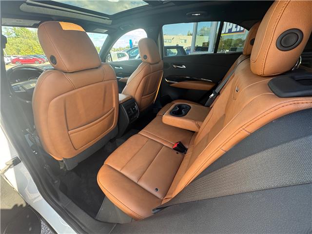 2021 Cadillac XT4 Premium Luxury (Stk: 25-556-1) in Pembroke - Image 13 of 23