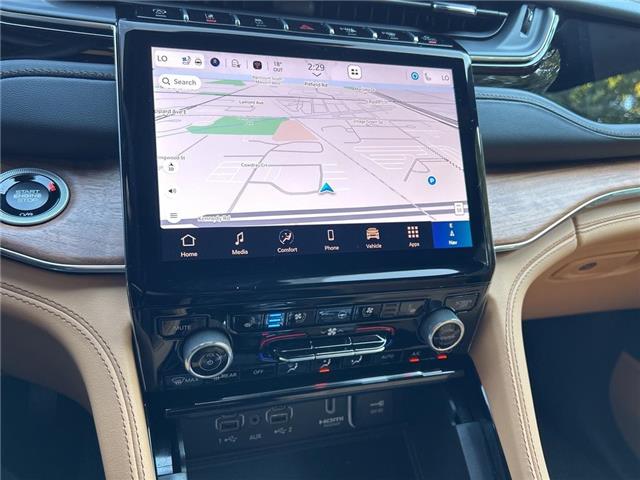 2025 Jeep Grand Cherokee Summit (Stk: 25-0146) in Toronto - Image 13 of 16