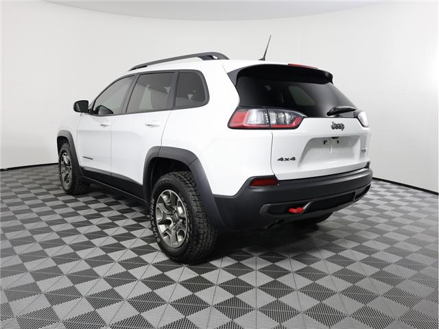 2020 Jeep Cherokee Trailhawk (Stk: A20075) in Calgary - Image 8 of 20