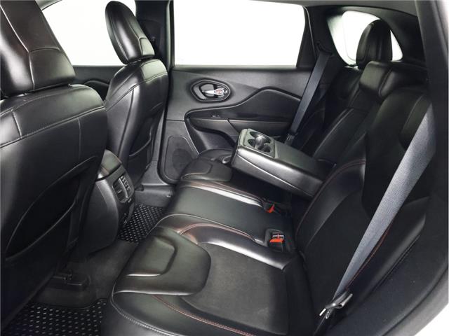 2020 Jeep Cherokee Trailhawk (Stk: A20075) in Calgary - Image 11 of 20