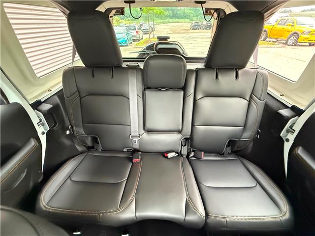 2025 Jeep Wrangler Sahara (Stk: 25458D) in London - Image 14 of 17