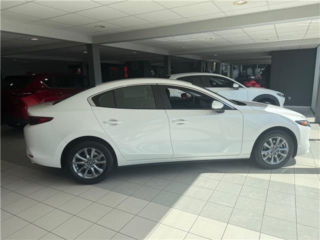2025 Mazda Mazda3 GS (Stk: 225-181) in Pembroke - Image 2 of 6