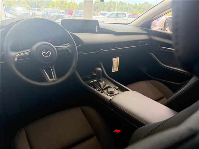 2025 Mazda Mazda3 GS (Stk: 225-181) in Pembroke - Image 6 of 6