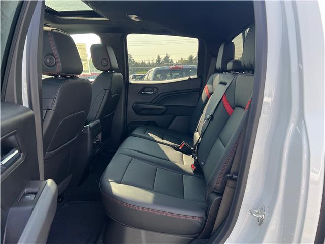 2026 Chevrolet Colorado Z71 (Stk: T1116807) in Calgary - Image 20 of 21