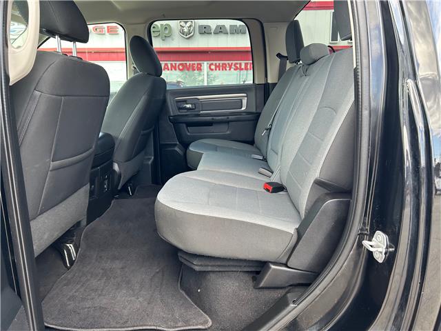 2022 RAM 1500 Classic SLT (Stk: U3860) in Hanover - Image 10 of 19