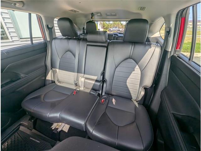 2022 Toyota Highlander XLE (Stk: LP4412) in Mount Pearl - Image 12 of 19