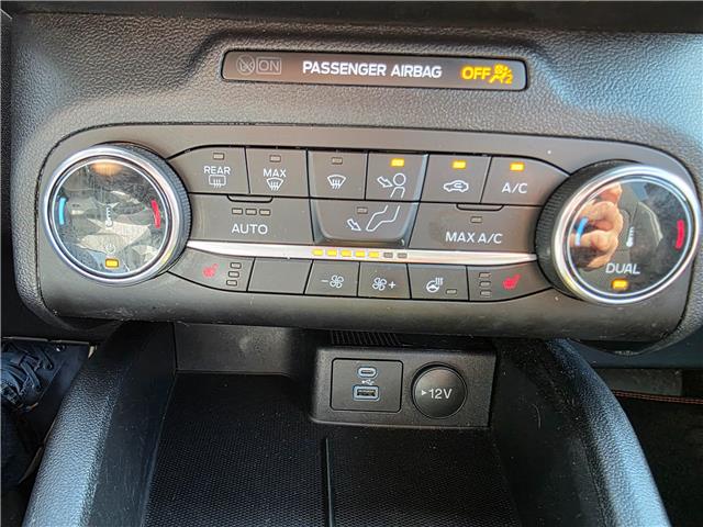 2023 Ford Escape ST-Line in Kemptville - Image 9 of 16 2023 Ford Escape ST-Line in Kemptville - Image 9 of 16