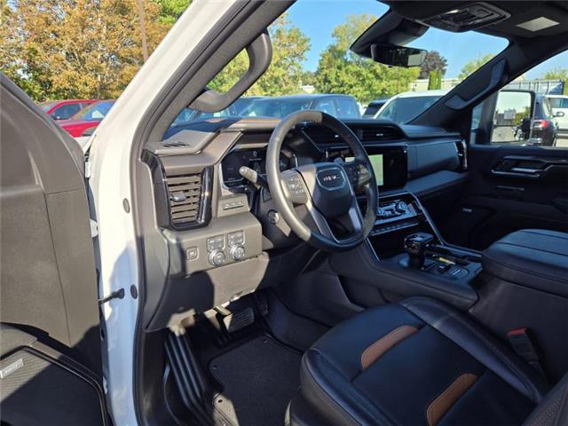 2025 GMC Sierra 1500 AT4 (Stk: UT69575) in Cobourg - Image 7 of 15