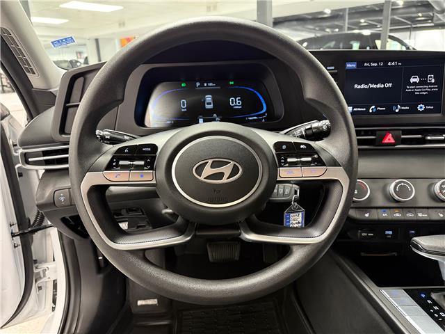 2025 Hyundai Elantra ESSENTIAL (Stk: A9094) in Saint-Eustache - Image 16 of 26