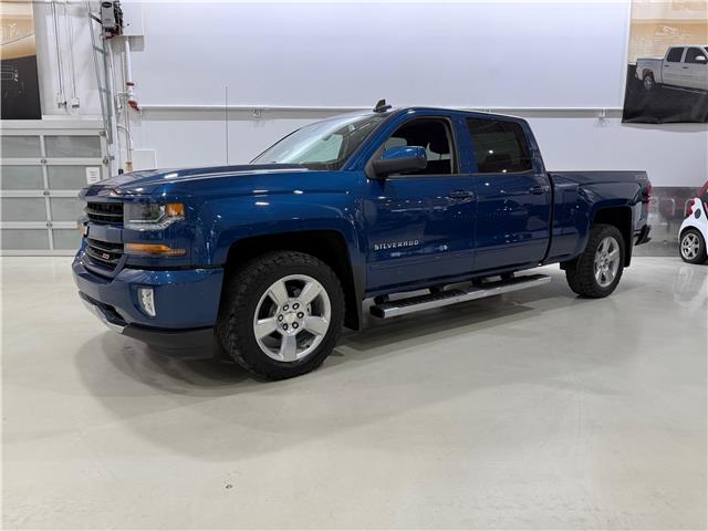 2017 Chevrolet Silverado 1500 2LT (Stk: A9062-1) in Saint-Eustache - Image 1 of 31