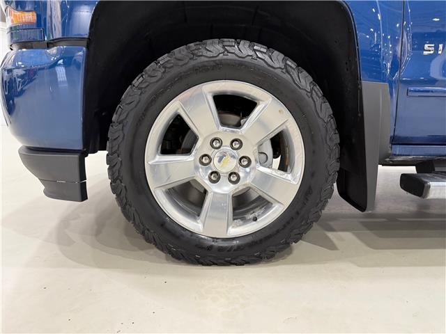 2017 Chevrolet Silverado 1500 2LT (Stk: A9062-1) in Saint-Eustache - Image 9 of 31