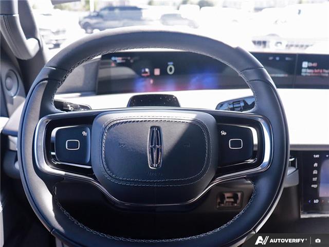 2025 Lincoln Navigator L Reserve (Stk: 6-25NV0654) in Whitby - Image 16 of 32