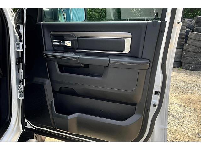 2024 RAM 1500 Classic Warlock (Stk: 24P7638A) in Cranbrook - Image 18 of 30