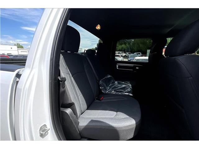 2024 RAM 1500 Classic Warlock (Stk: 24P7638A) in Cranbrook - Image 28 of 30