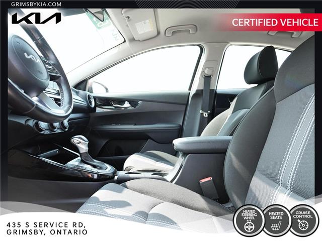 2022 Kia Forte EX | HEATED STEERING | HEATED SEATS | GREAT KM (Stk: U3140) in Grimsby - Image 8 of 17