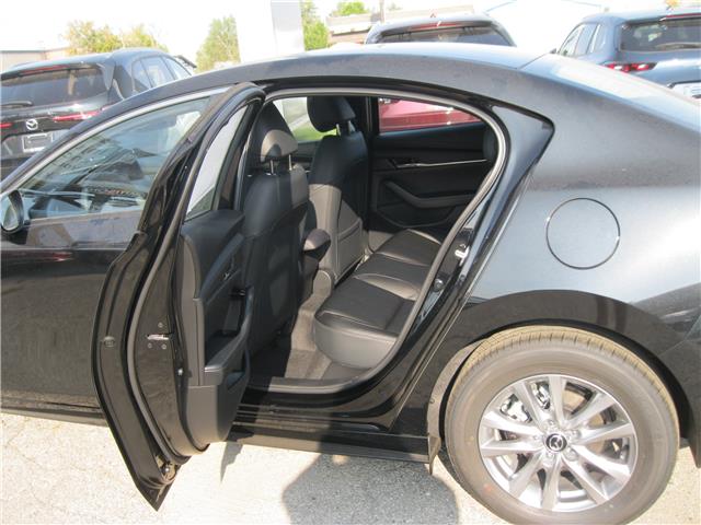 2025 Mazda Mazda3 GS (Stk: 25101) in Stratford - Image 6 of 7