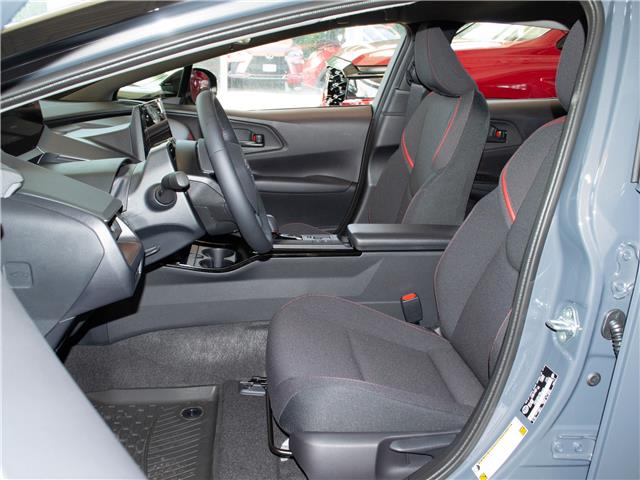 2026 Toyota Prius Plug-In Hybrid XSE Premium (Stk: 26331) in Kingston - Image 9 of 15