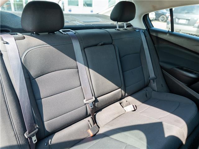 2017 Chevrolet Cruze LT Auto (Stk: R68375) in Calgary - Image 10 of 19