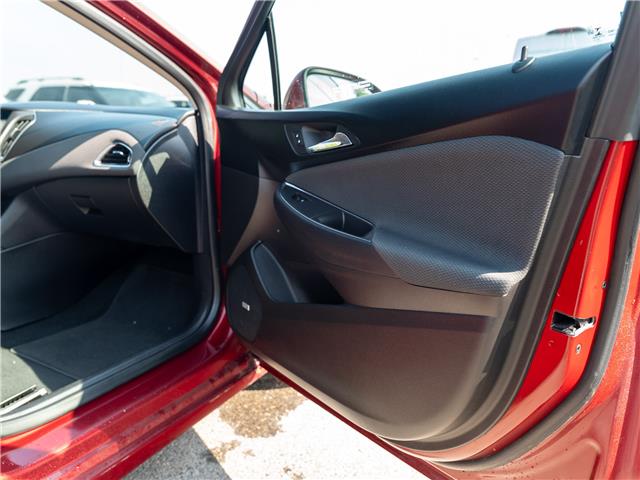 2017 Chevrolet Cruze LT Auto (Stk: R68375) in Calgary - Image 11 of 19